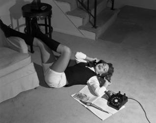 1960s Teenage Girl Lying On Floor | Obraz na stenu