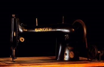 Antique Singer Sewing Machine | Obraz na stenu