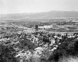 1940s View Overlooking Universal City Ca Usa | Obraz na stenu
