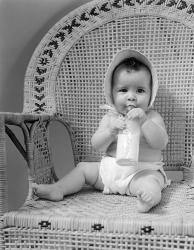 1940s Baby Sitting In Wicker Chair | Obraz na stenu
