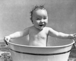 1920s 1930s Wet Baby Girl Sitting In Metal Wash Tub | Obraz na stenu
