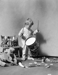 1930s Boy Beating On Toy Drum | Obraz na stenu