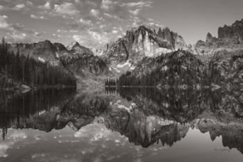 Baron Lake Monte Verita Peak Sawtooh Mountains II BW | Obraz na stenu