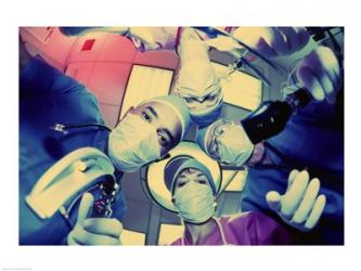 Low angle view of surgeons | Obraz na stenu