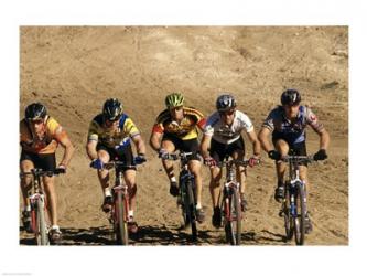 Group of people riding bicycles in a race | Obraz na stenu