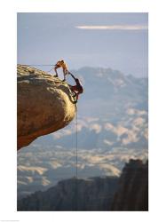 Two hikers with ropes at the edge of a cliff 2 | Obraz na stenu