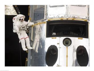Astronaut performs work on the Hubble Space Telescope | Obraz na stenu