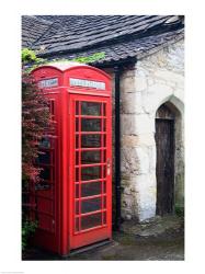 Telephone booth outside a house, Castle Combe, Cotswold, Wiltshire, England | Obraz na stenu