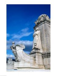 Statue of Christopher Columbus in front of railroad station, Union Station, Washington DC, USA | Obraz na stenu