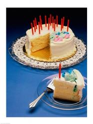 Close-up of candles on a birthday cake | Obraz na stenu