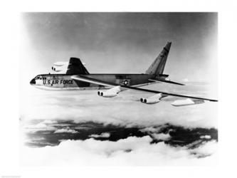 Side profile of a bomber plane in flight, B-52 Stratofortress, US Air Force | Obraz na stenu