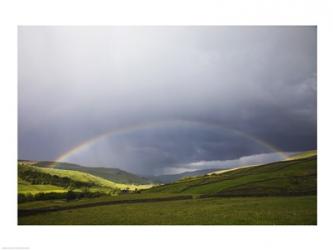 England, Yorkshire, Yorkshire Dales, Rainbow over Swaledale | Obraz na stenu