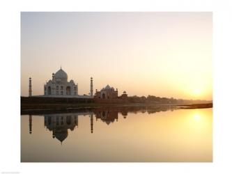Silhouette of the Taj Mahal at sunset, Agra, Uttar Pradesh, India | Obraz na stenu