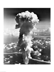 Clouds formed by an atomic explosion | Obraz na stenu