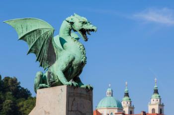Ljubljana, Slovenia. Bronze Dragon on the Art Nouveau Zmajski most, or Dragon Bridge. | Obraz na stenu