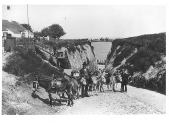 Newgate Gap, Margate, c.1900 (b/w photo) | Obraz na stenu