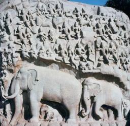 Relief depicting Arjuna's penance (stone) | Obraz na stenu