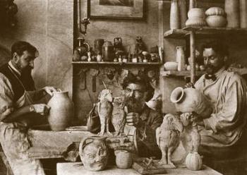 The Martin brothers in the studio at the Southall Pottery (b/w photo) | Obraz na stenu