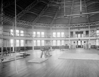 Gymnasium interior, U.S. Naval Academy, c.1890-1901 (b/w photo) | Obraz na stenu