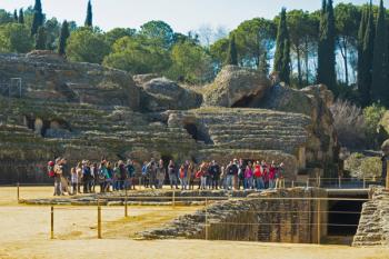 The amphitheatre, oman city of Italica, near Santiponce, Seville Province, Andalusia, Spain (photo) | Obraz na stenu