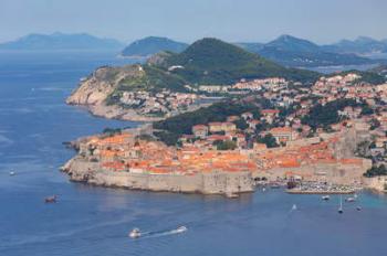 View of the old city and port, Dubrovnik, Croatia (photo) | Obraz na stenu