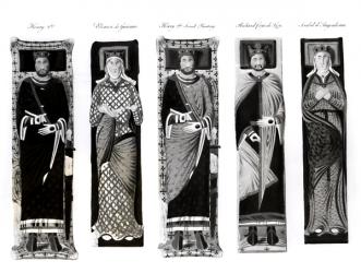 Effigies of Henry II (1133-89) Eleanor of Aquitaine (c.1122-1204) Richard Coeur de Lion (1157-99) and Isabel d'Angoulesme (litho) (b/w photo) | Obraz na stenu