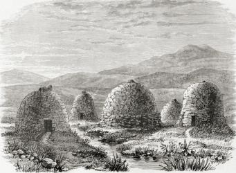 Inhabited huts on Uig, Island of Lewis in the Outer Hebrides in 1859, from 'Scottish Pictures Drawn with Pen and Pencil', by Samuel G. Green, published in 1886 (litho) | Obraz na stenu