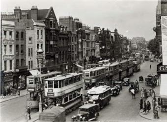 Whitechapel High Street, London, c.1930 (b/w photo) | Obraz na stenu