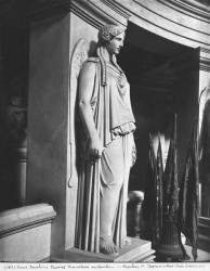 Winged victory, crypt of Eglise Saint-Louis des Invalides, 1843-1853 (marble) (b/w photo) | Obraz na stenu