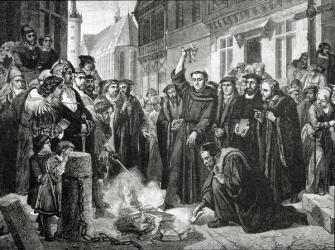 Martin Luther (1483-1546) Publicly Burning the Pope's Bull in 1521 (engraving) | Obraz na stenu