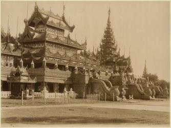 The Hman Kyaung or the glass monastery, Burma, c.1890 (albumen print) (b/w photo) | Obraz na stenu