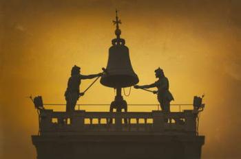 Two bronze figures known as the Moors atop the Clock Tower in St. Mark's Square, Venice, Veneto Region, Italy (photo) | Obraz na stenu