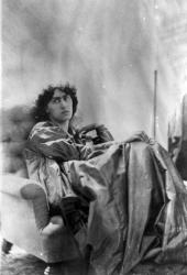 Jane Morris, posed by Dante Gabriel Rossetti, 1865 (albumen print) | Obraz na stenu