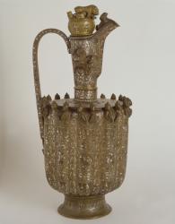 Jug with handle and lid, with incisions in gold (metal & gold) | Obraz na stenu