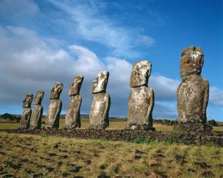 Monolithic Statues on Ahu Akivi, c.1000-1600 (photo) | Obraz na stenu
