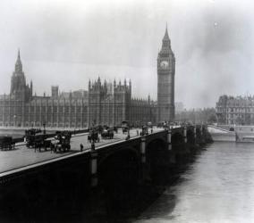 View of Westminster Bridge and the Houses of Parliament (b/w photo) | Obraz na stenu
