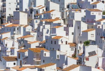 Casares, Malaga Province, Andalusia, southern Spain. Casares is one of the iconic white-washed mountain towns inland from the Costa del Sol. (photo) | Obraz na stenu