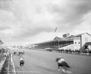 Finish of a handicapped, Crescent City Jockey Club, New Orleans, Louisiana, c.1906 (b/w photo) | Obraz na stenu