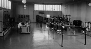Operations room at the transmission facility at Langenberg, Germany, c.1933 (b/w photo) | Obraz na stenu