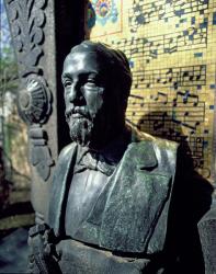 Portrait bust of Alexander Borodin (1833-87) from his tomb (bronze) | Obraz na stenu