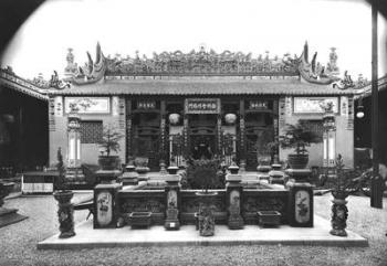 The Chinese Pavilion at the Universal Exhibition of 1889 in Paris (b/w photo) | Obraz na stenu