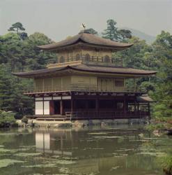 Kinkaku temple (Golden Pavilion) dedicated to the memory of the shogun Ashikaga Yoshimitsu (1358-1408) 15th century (rebuilt 19th century) (photo) | Obraz na stenu