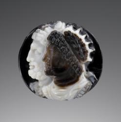 Cameo, 18th or 19th century (unidentified layered gemstone) | Obraz na stenu