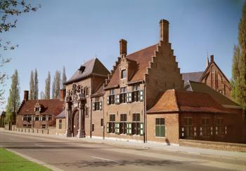 View of the entrance to the Abbey of Bijloke (photo) | Obraz na stenu