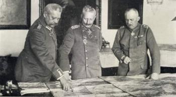 Paul Von Hindenburg (1847-1934) Kaiser Wilhelm II (1859-1941) & Erich Von Ludendorff (1865-1937) (b/w photo) | Obraz na stenu
