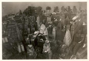 Aerial photo of downtown Manhattan, taken from the LZ 127 Graf Zeppelin, New York 1928 (b/w photo) | Obraz na stenu