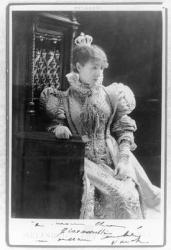 Sarah Bernhardt (1844-1923) in the role of Marie de Neubourg in 'Ruy Blas' by Victor Hugo (1802-85) (b/w photo) | Obraz na stenu