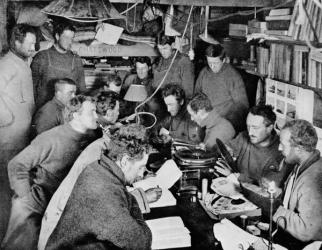 Australasian Antarctic Expedition members inside their living quarters, 1912 (b/w photo) | Obraz na stenu