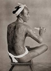 A tattooed Japanese man in the 19th century. Tattooing was a mark of low breeding and vulgarity in Japan, only coolies whose work necessitated stripping the body ever had their bodies tattooed. After a 19th century photograph. From Customs of The World, p | Obraz na stenu