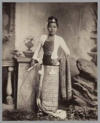 Burmese lady (albumen print) (b/w photo) | Obraz na stenu